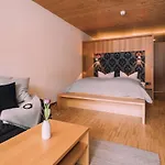 Naturhotel Chesa Valisa 4*