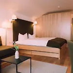 Naturhotel Chesa Valisa 4*