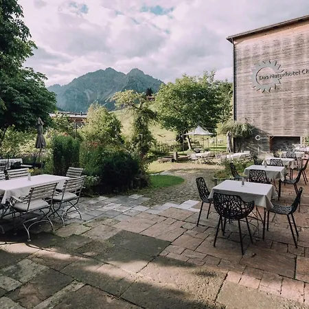 Hotel Naturhotel Chesa Valisa 4*