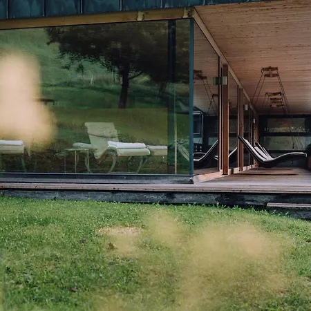 Hotel Naturhotel Chesa Valisa