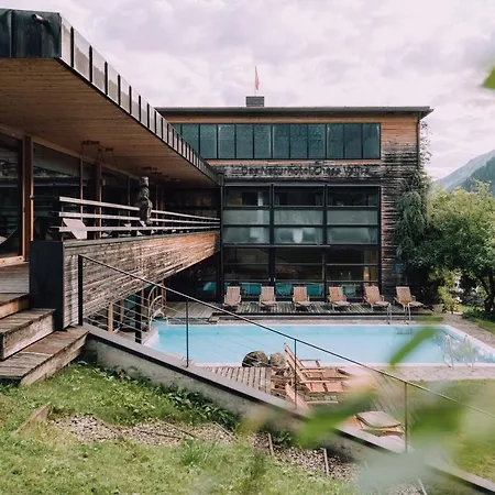 Hotel Naturhotel Chesa Valisa