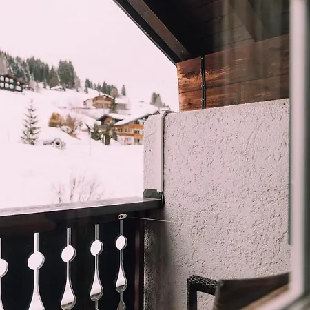 Hotel Naturhotel Chesa Valisa