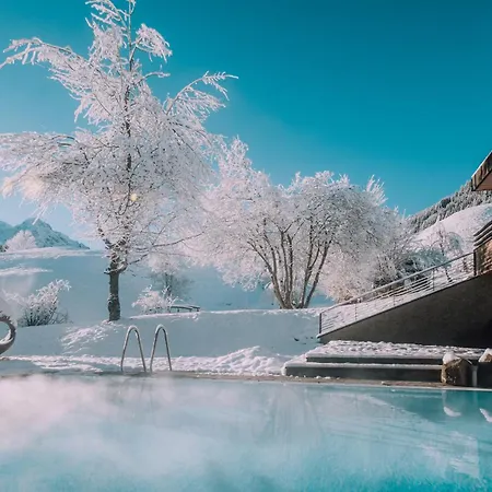 Naturhotel Chesa Valisa Hotel 4*