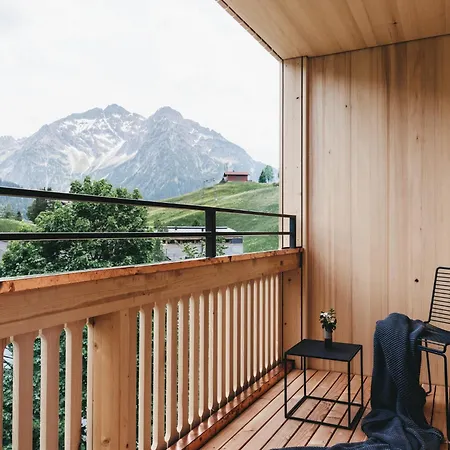 Naturhotel Chesa Valisa 4*