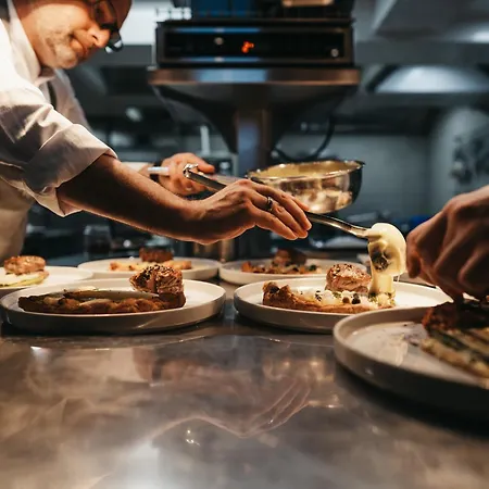 Naturhotel Chesa Valisa Hotel