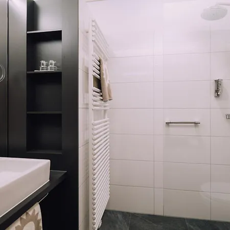 Naturhotel Chesa Valisa Szálloda