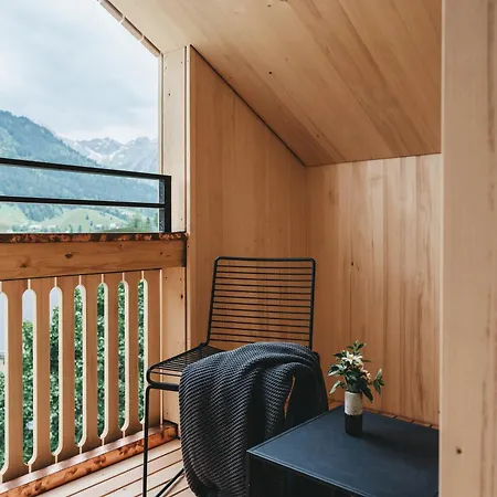 Naturhotel Chesa Valisa Szálloda