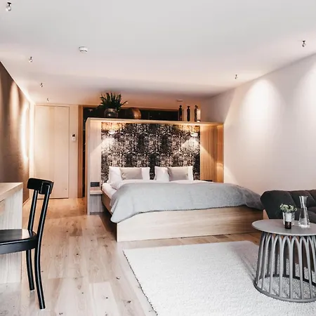 Hotel Naturhotel Chesa Valisa 4*
